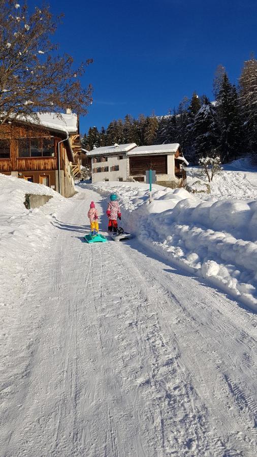 Guardamunt Villa Scuol Bagian luar foto